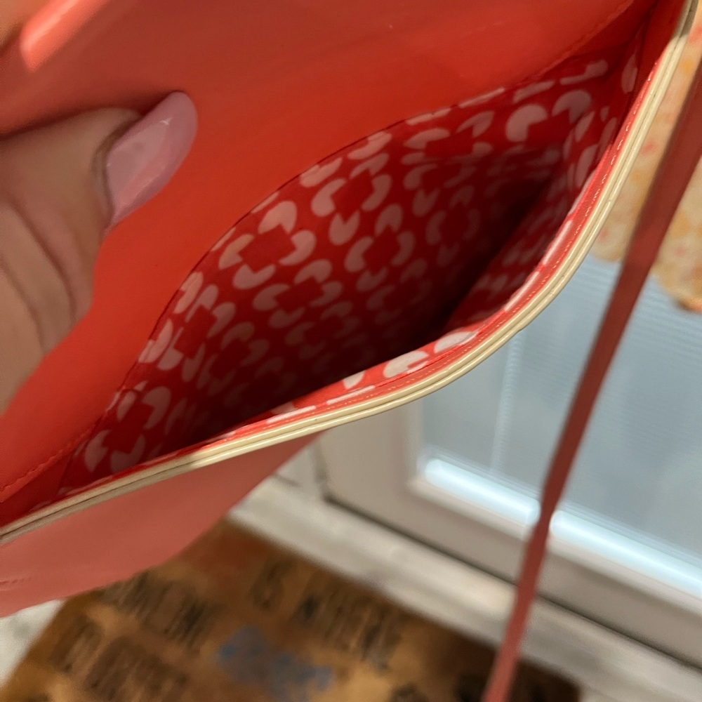 Vera Bradley orange purse - Picture 5 of 6